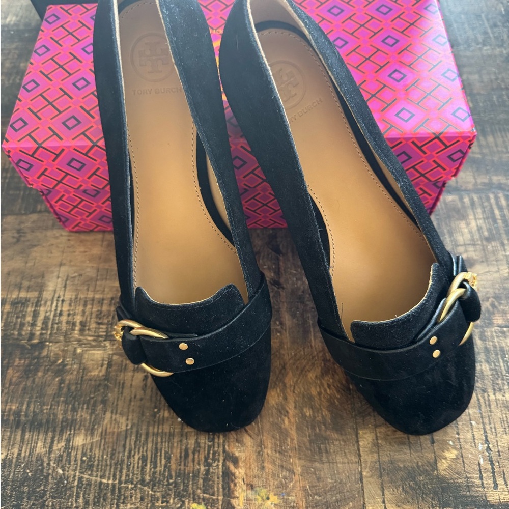 Tory Burch Marsden Flats in Perfect Black.